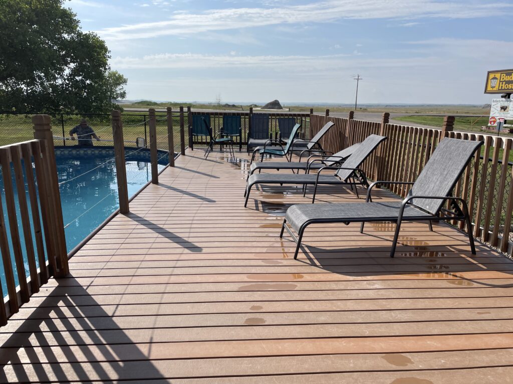 Badlands Hotel & Campground Pool Deck