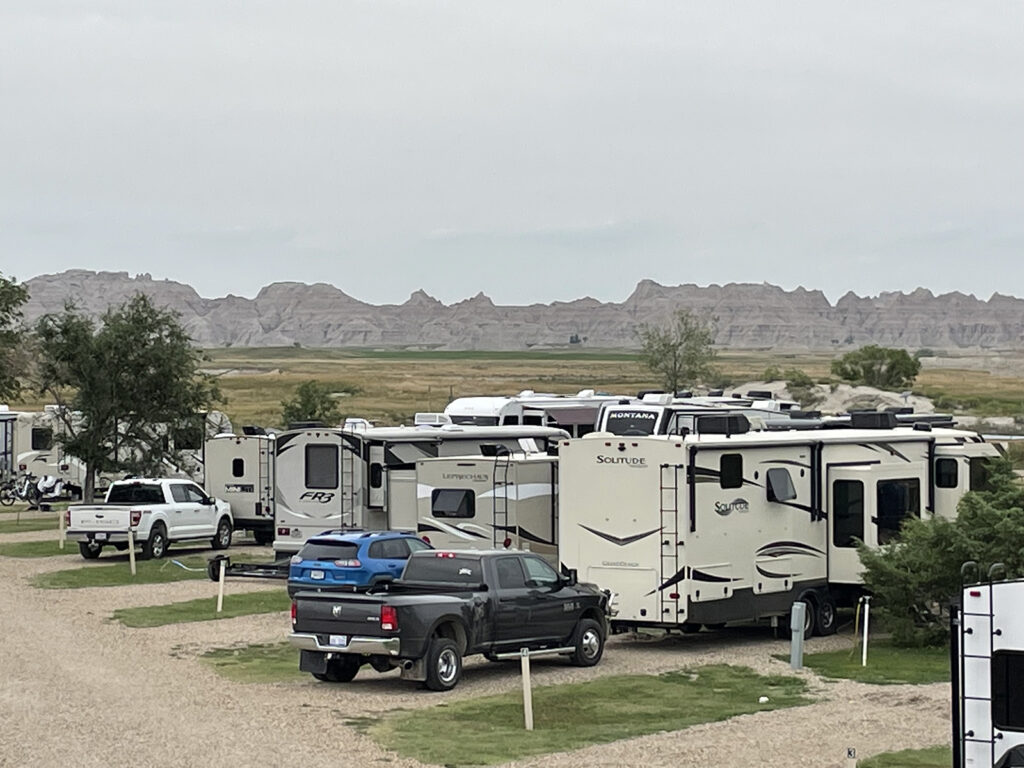 Badlands Hotel & Campground RV Sites