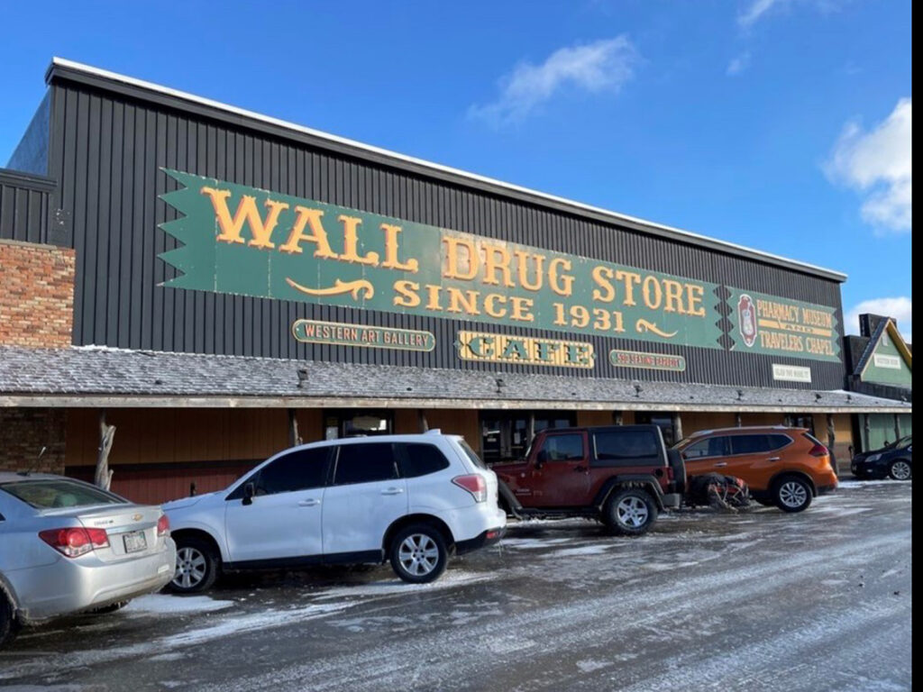 wall drug interior south dakota